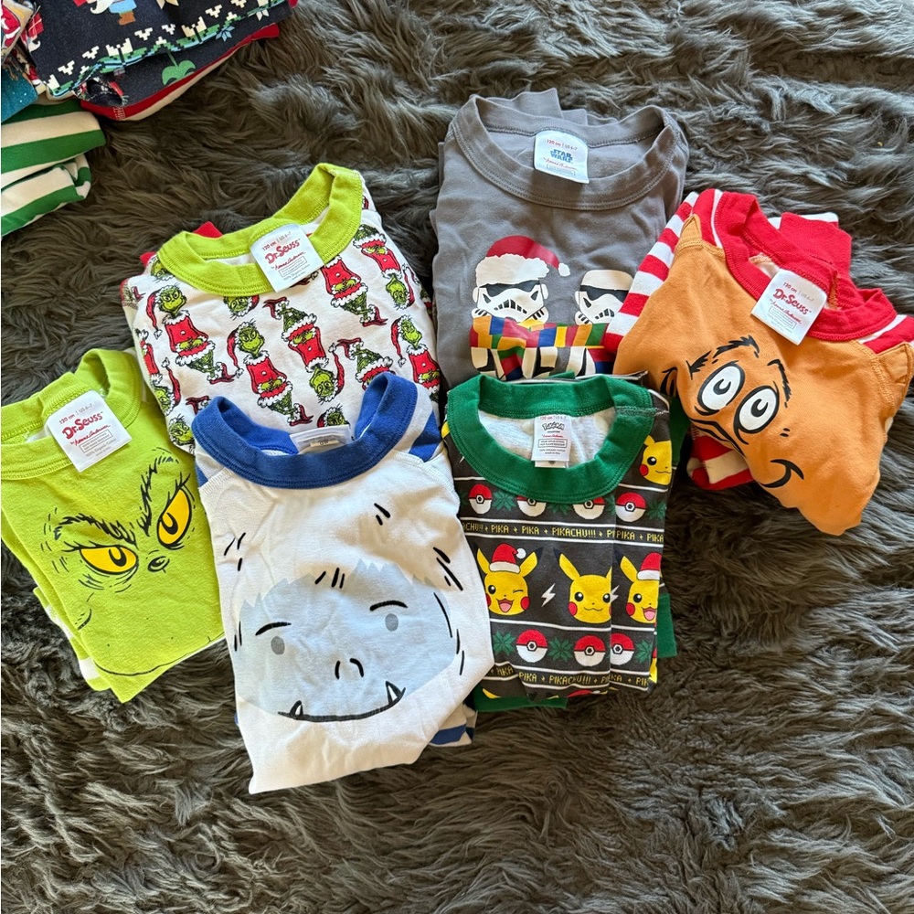 Hanna Andersson Christmas pajama lot